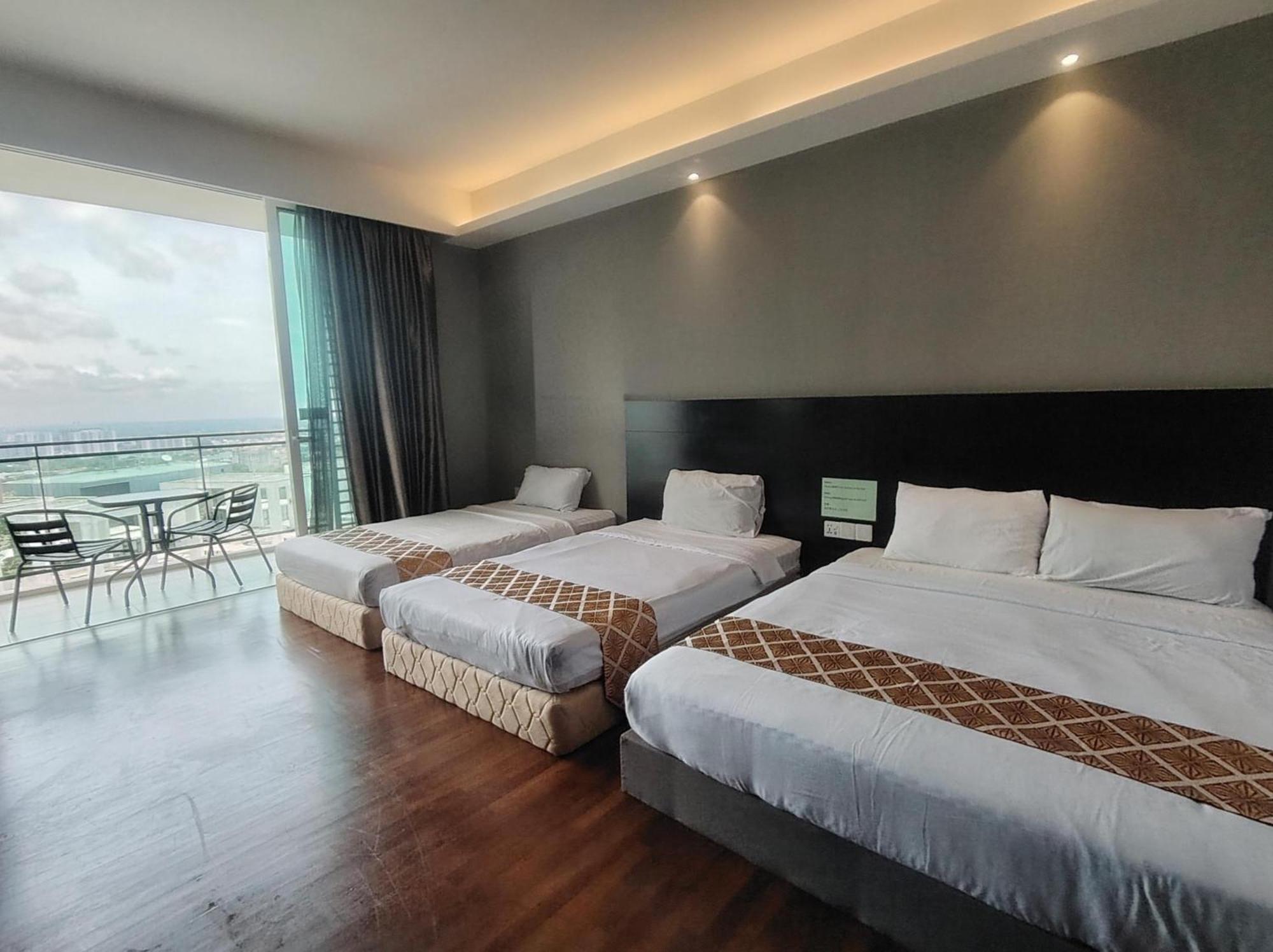 The Shore Residence Melaka Ngoại thất bức ảnh